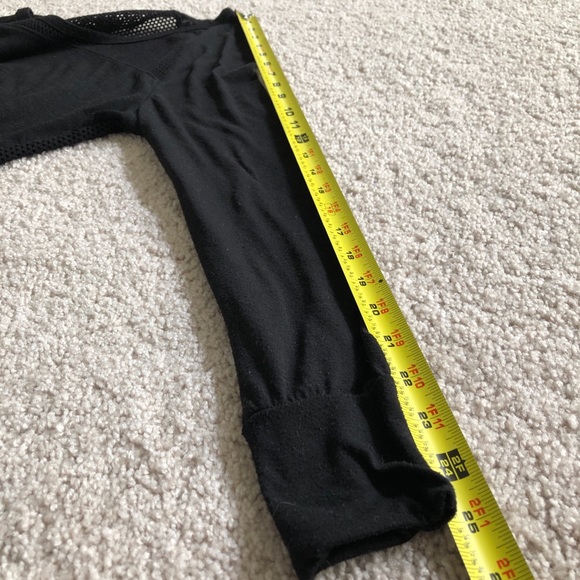 Old Navy active top (small) - Picture 9 of 10